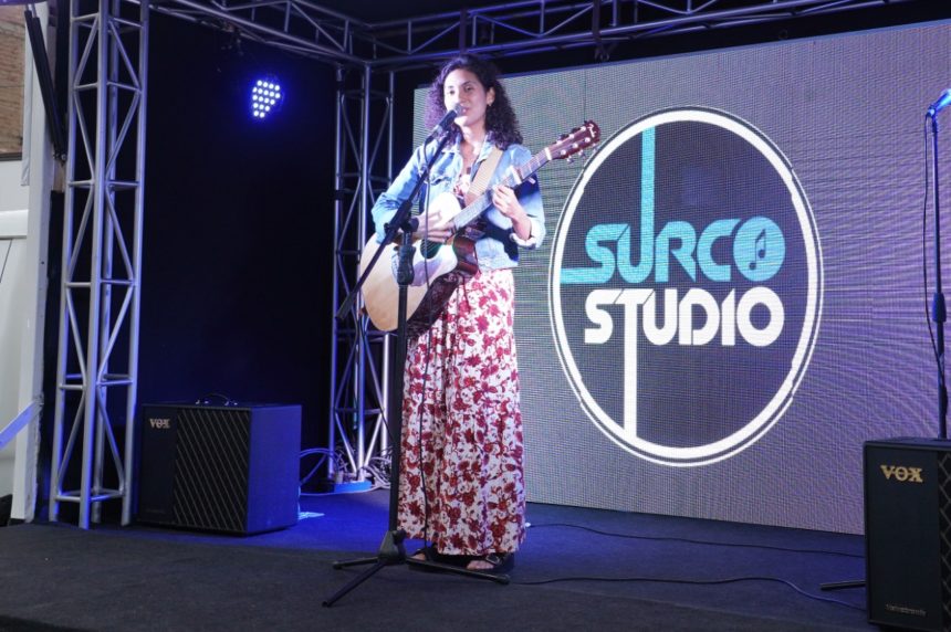 Surco Studio Móvil recorre el distrito llevando música y alegría a los vecinos