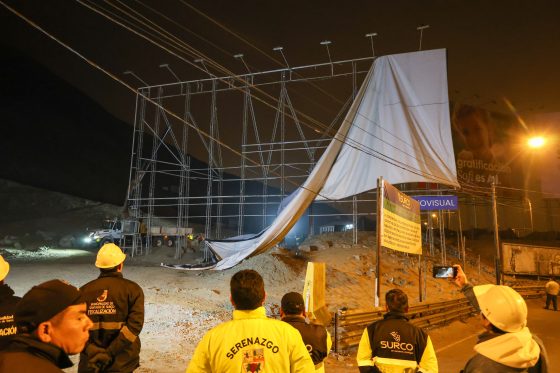 Municipalidad de Surco dispuso el retiro de paneles publicitarios en el cerro Centinela por medidas de seguridad
