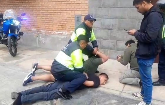 Capturan a peligrosa banda de asaltantes de vehículos en Surco