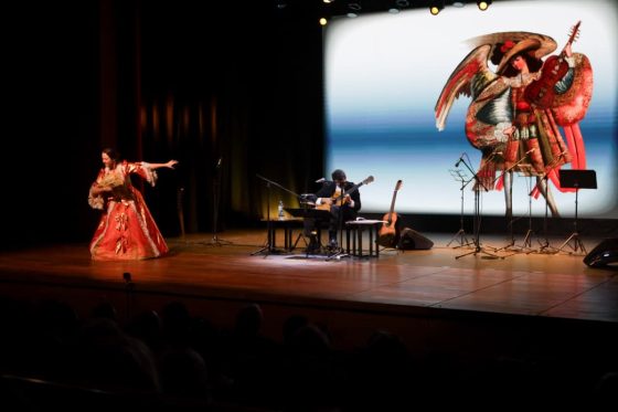 Teatro Municipal de Surco brilló con la guitarra de Javier Echecopar