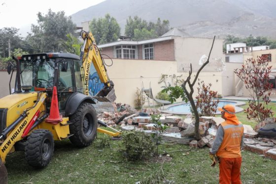 Municipalidad de Surco inicia recuperación de parques invadidos en Urb. Los Álamos de Monterrico
