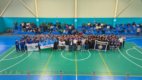 Surco reconoció a sus selecciones Sub 17 de básquet por triunfos en el Campeonato Nacional de Huancayo